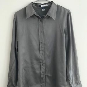 Gap Silk Stretch Gray Button Blouse